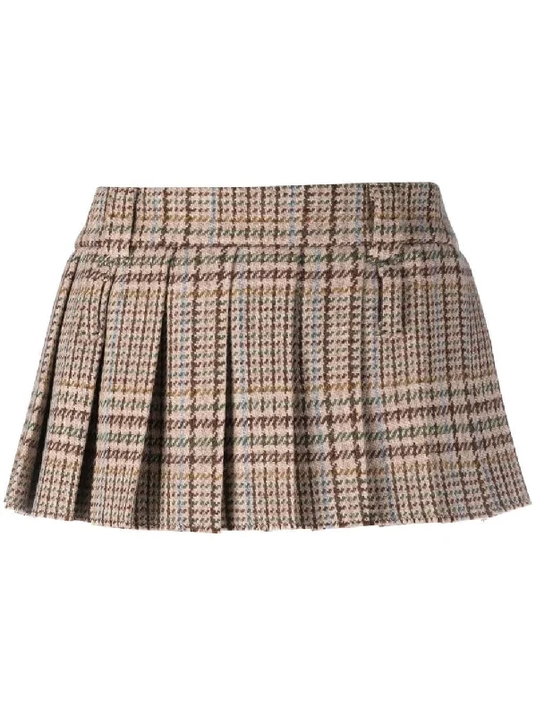 Plaid mini skirt