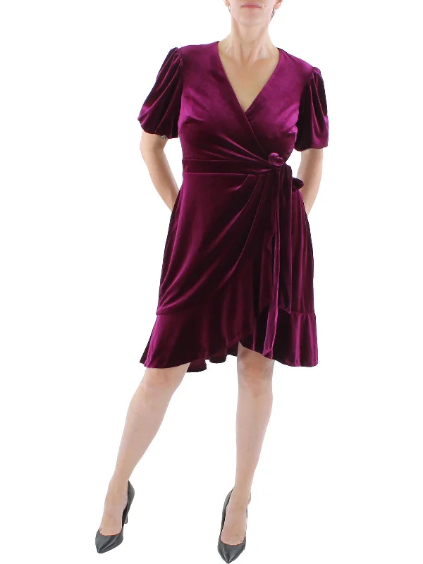 Womens Velvet Knee Cocktail and Party Dress