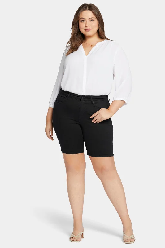 Ella Denim Shorts In Plus Size - Black